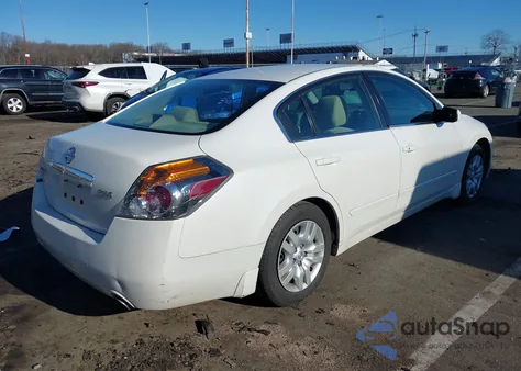 2009 Nissan Altima 2.5 S from USA, damaged, VIN 1N4AL21E69N494789